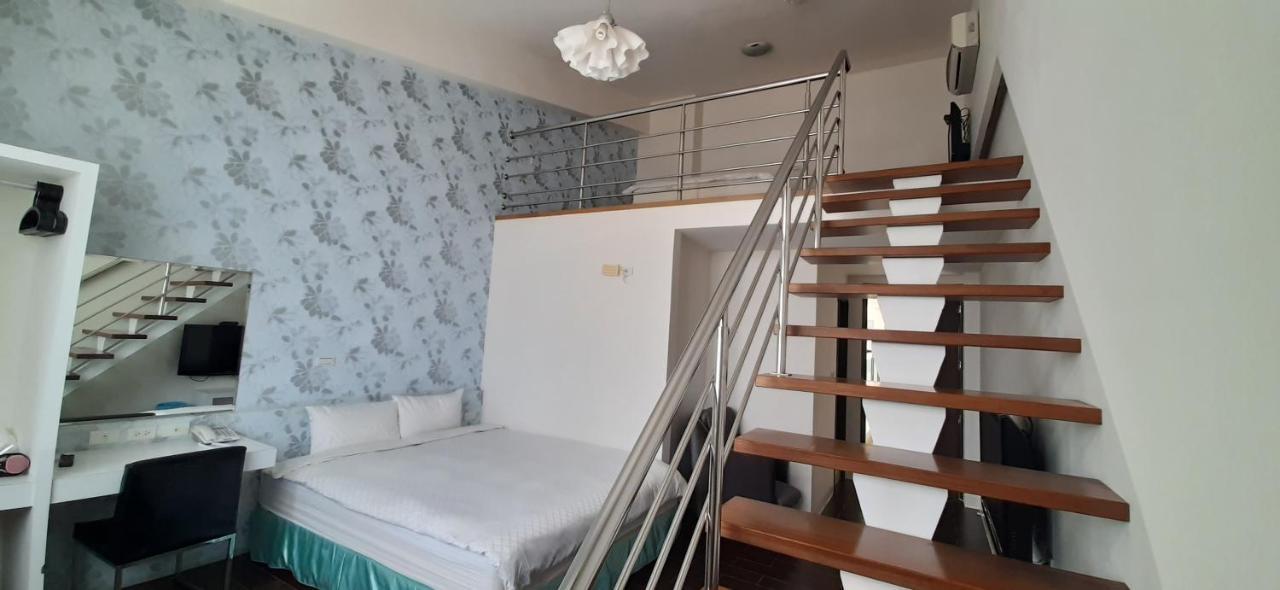 Sky Square Homestay Magong Esterno foto